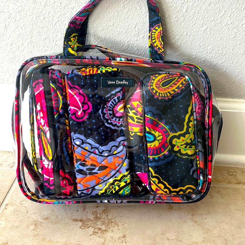 NWT: Vera Bradley cosmetics travel bag.